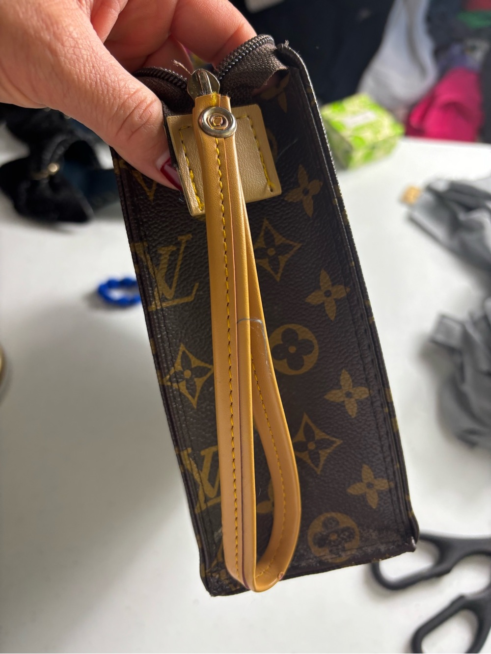 Canvas Wristlet Clutch - Brown/Gold fashion bag - Picture 3 of 10